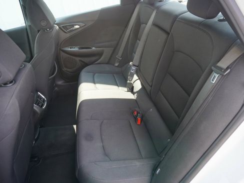 Used 2024 Chevrolet Malibu LT image 21