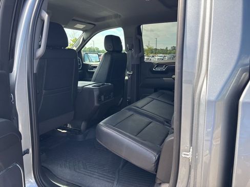 Used 2025 Chevrolet Silverado 1500 LT Trail Boss w/ Convenience Package II AWD/4WD image 35