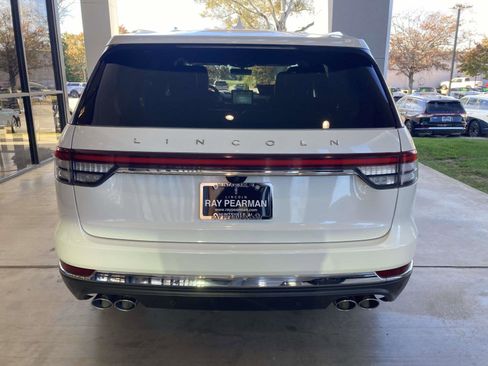 Used 2021 Lincoln Aviator Reserve w/ Elements Package Plus image 6