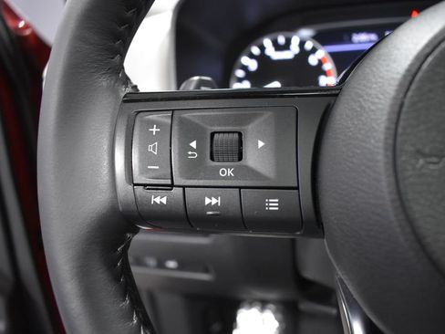 Certified 2023 Nissan Rogue SV w/ SV Premium B Package AWD/4WD image 29