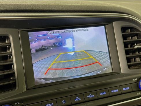 Used 2019 Hyundai Elantra Value Edition image 16