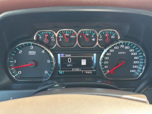 Used 2018 Chevrolet Silverado 1500 High Country AWD/4WD image 15