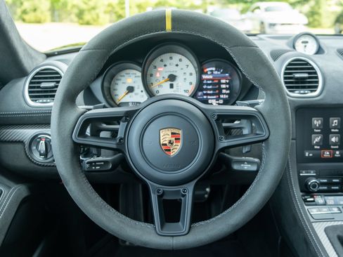 Certified 2024 Porsche 718 Cayman GT4 RS RWD image 6
