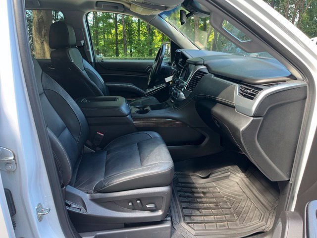 Used 2019 Chevrolet Suburban LT AWD/4WD image 11