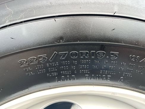 Used 2024 Chevrolet Low Cab Forward image 26