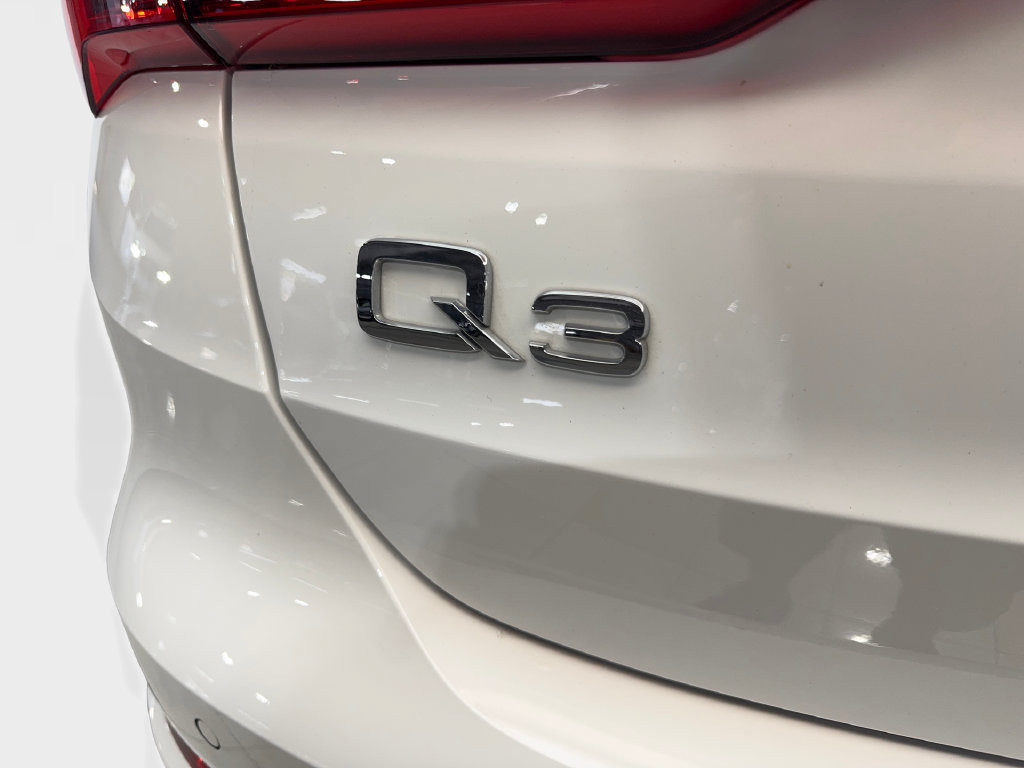 Used 2022 Audi Q3 2.0T Premium w/ Convenience Package AWD/4WD image 25