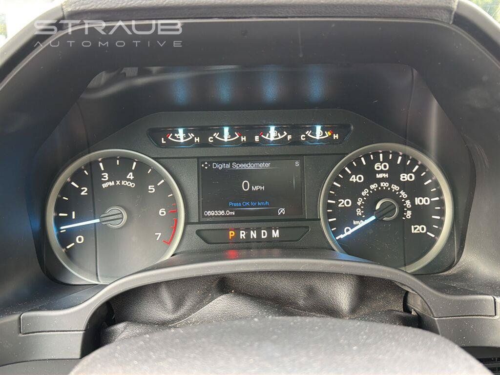 Used 2018 Ford F150 XLT w/ Equipment Group 302A Luxury AWD/4WD image 17