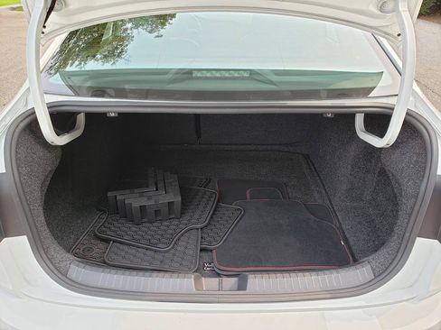 Used 2022 Volkswagen Jetta GLI Autobahn FWD image 15