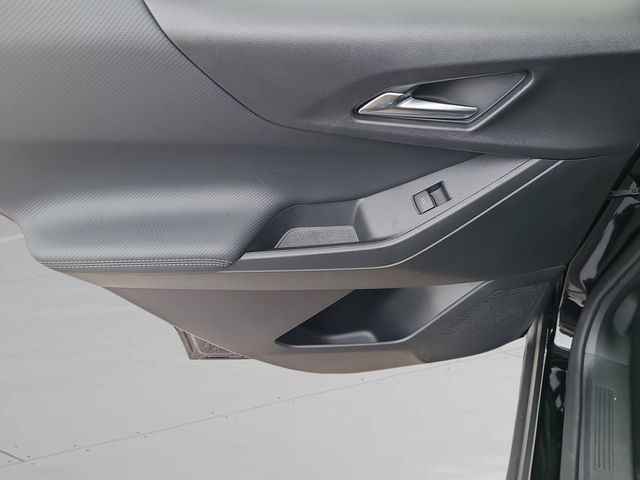 New 2027 Chevrolet Equinox LT FWD image 17