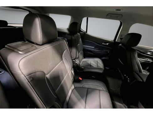 Used 2023 GMC Acadia SLT w/ Elevation Edition FWD image 27