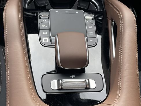 New 2026 Mercedes-Benz GLE 53 AMG 4MATIC Coupe image 32