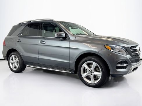 Used 2018 Mercedes-Benz GLE 350 4MATIC image 3