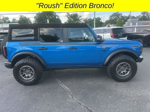 Used 2022 Ford Bronco Badlands AWD/4WD image 11