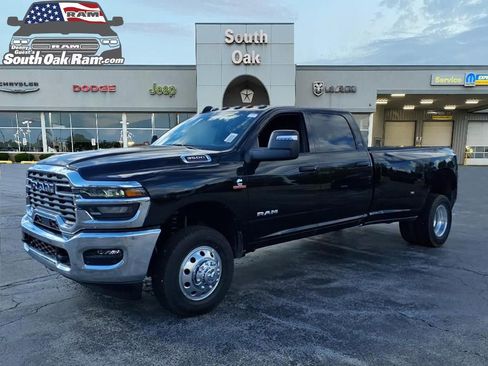 New 2026 RAM 3500 Big Horn image 4
