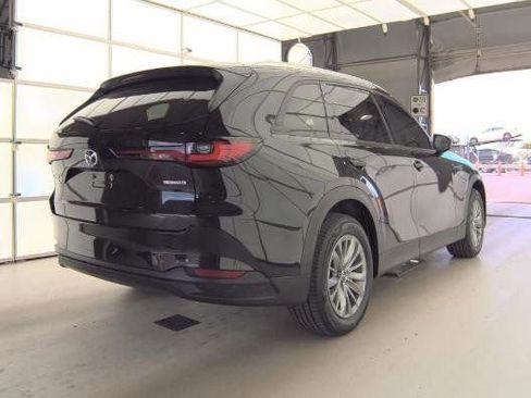 Used 2024 MAZDA CX-90 3.3 Turbo w/ Preferred Plus AWD/4WD image 4