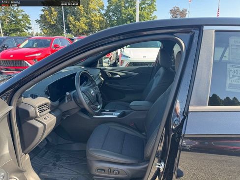 New 2026 Buick Envista Sport Touring w/ Convenience I Package FWD image 21