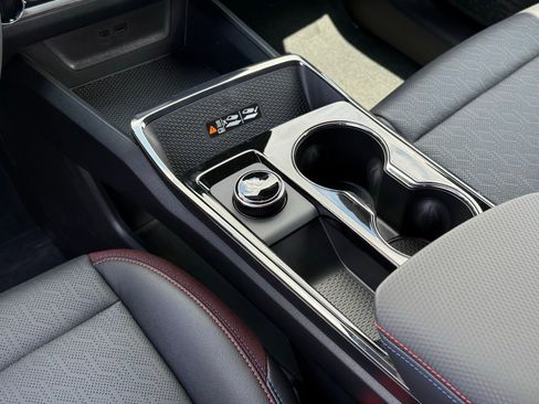 New 2026 Chevrolet Equinox RS w/ Safety and Technology Package AWD/4WD image 13