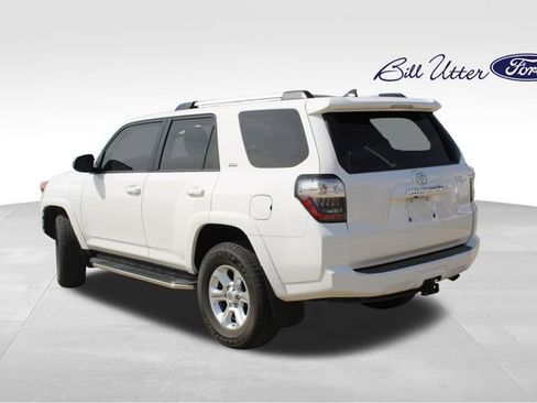 Used 2020 Toyota 4Runner SR5 image 7