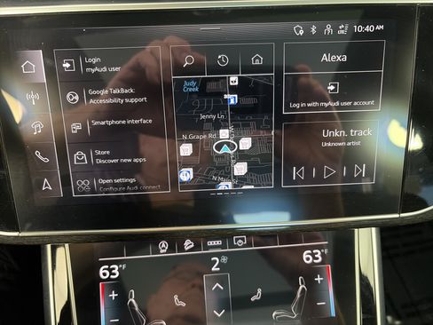 Certified 2025 Audi Q7 3.0T Premium Plus AWD/4WD image 23
