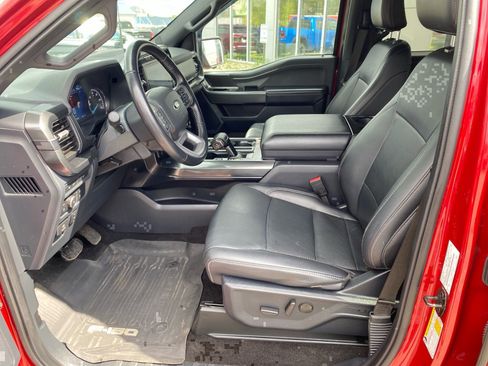 Used 2022 Ford F150 XLT w/ Equipment Group 302A High AWD/4WD image 9