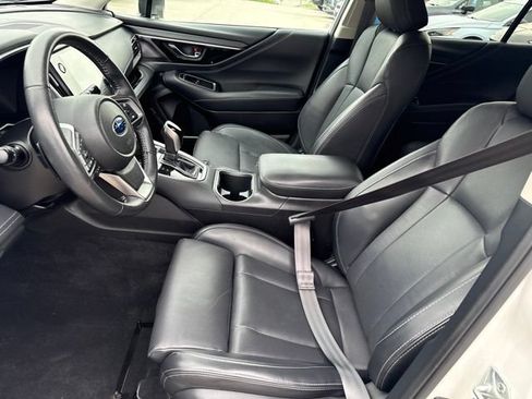 Used 2023 Subaru Outback Limited AWD/4WD image 9