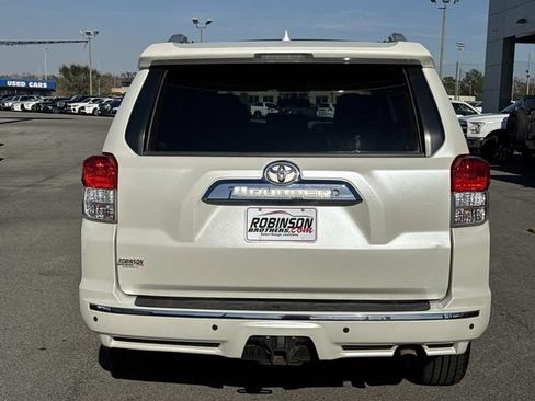 Used 2012 Toyota 4Runner SR5 w/ Convenience Pkg RWD image 6