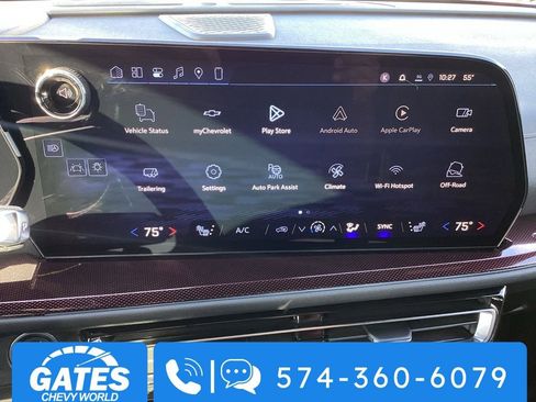 Used 2026 Chevrolet Traverse Z71 w/ Enhanced Driving Package image 2