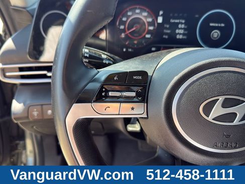 Used 2024 Hyundai Elantra SEL w/ Convenience Package FWD image 20