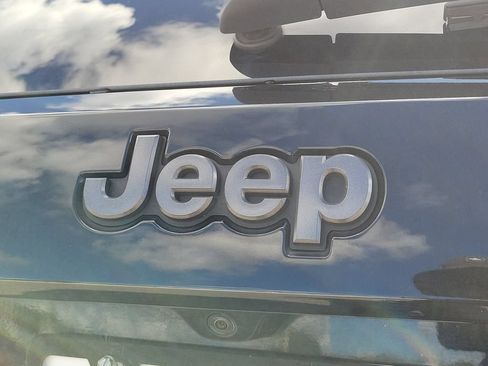Used 2021 Jeep Grand Cherokee Limited w/ Quick Order Package 28K 80th AWD/4WD image 7
