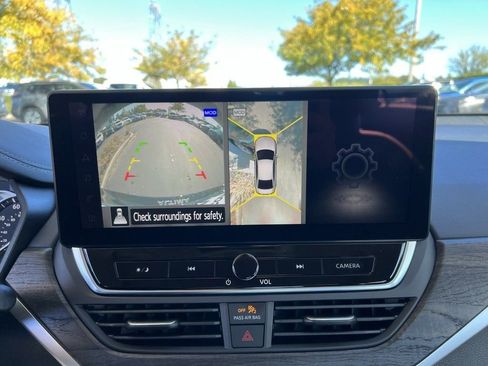 New 2025 Nissan Altima 2.5 SL image 20