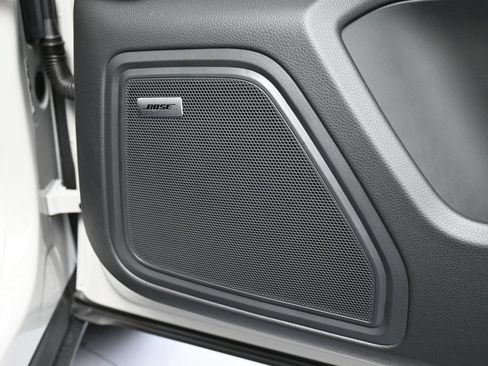 Certified 2026 Porsche Macan AWD/4WD image 29