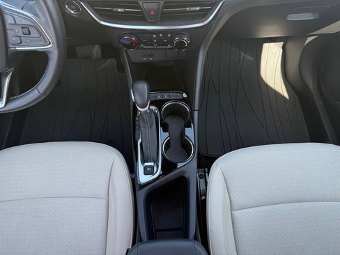 Used 2024 Buick Encore GX Preferred w/ Comfort Package FWD image 26