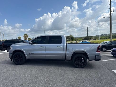 Used 2021 RAM 1500 Laramie AWD/4WD image 4