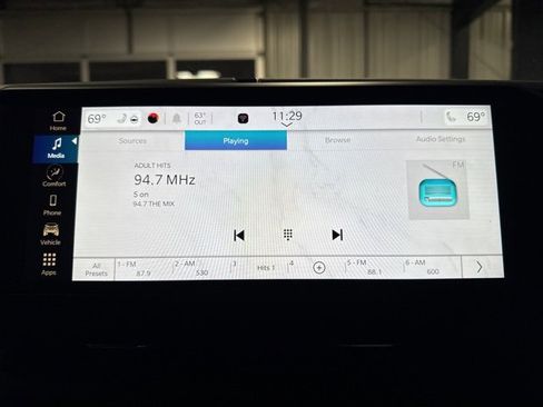 Used 2024 Jeep Wrangler Unlimited Sahara image 8