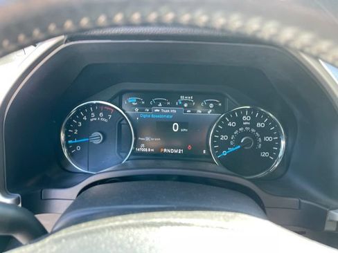 Used 2017 Ford F150 Lariat w/ Equipment Group 501A Mid AWD/4WD image 8