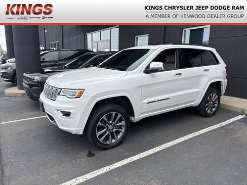 Used 2017 Jeep Grand Cherokee Overland w/ Jeep Active Safety Group image 1