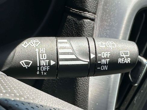 Used 2023 GMC Terrain SLE w/ Driver Convenience Package AWD/4WD image 22