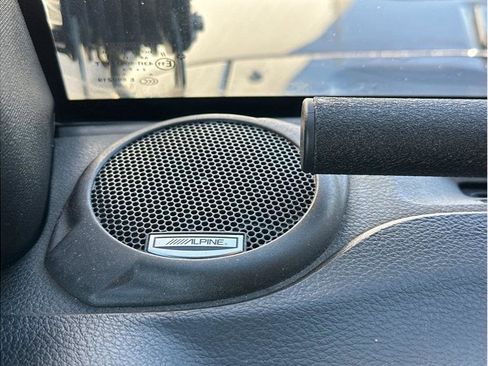 Used 2018 Jeep Wrangler Sport image 40