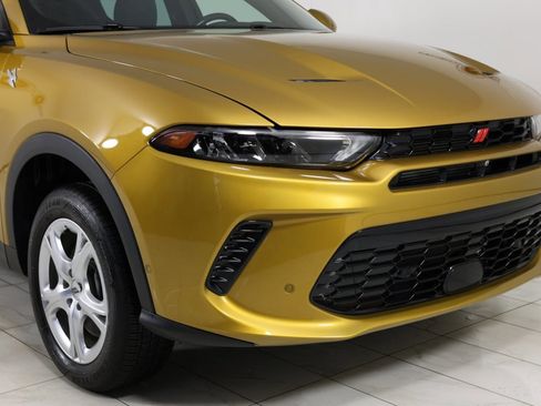 Used 2024 Dodge Hornet GT image 38