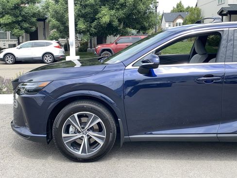 Used 2026 Lexus RX 350h w/ Accessory Package (2T) AWD/4WD image 2