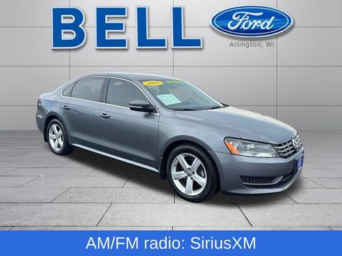 Used 2015 Volkswagen Passat TDI SE FWD image 1