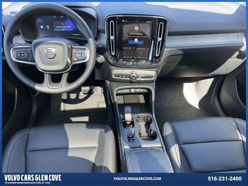 New 2026 Volvo XC40 B5 Core w/ Protection Package Premier AWD/4WD image 12
