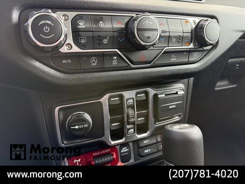 Used 2025 Jeep Wrangler Unlimited Sport AWD/4WD image 47