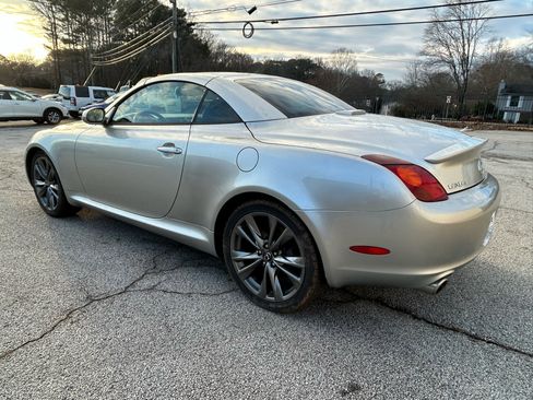 Used 2005 Lexus SC 430 Convertible image 4