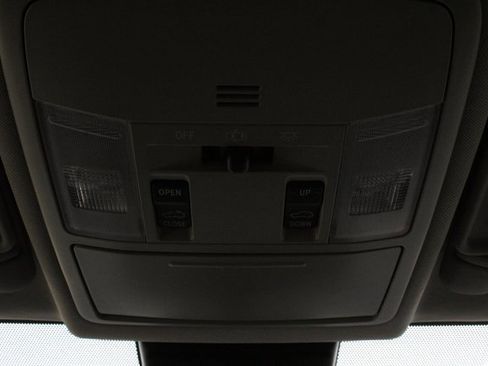 Used 2018 Toyota RAV4 XLE image 44