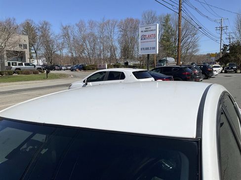 Used 2019 Nissan Sentra SV FWD image 9