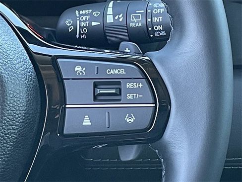 New 2025 Honda Pilot Touring image 15