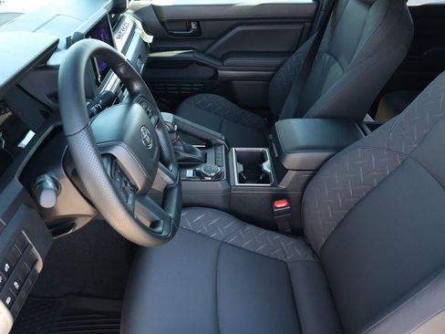 New 2025 Toyota Tacoma SR5 image 15