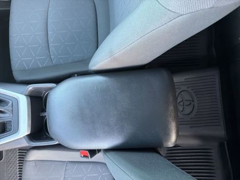 Certified 2024 Toyota RAV4 XLE AWD/4WD image 25