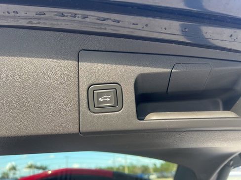 Used 2020 Cadillac XT5 Sportv image 36